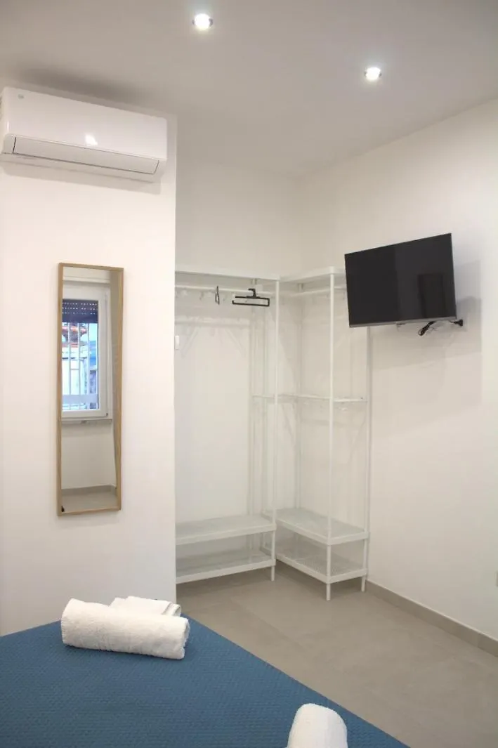 Holiday home Realeborbonica-Intero Appartamento Con Ampio Terrazzino Portici