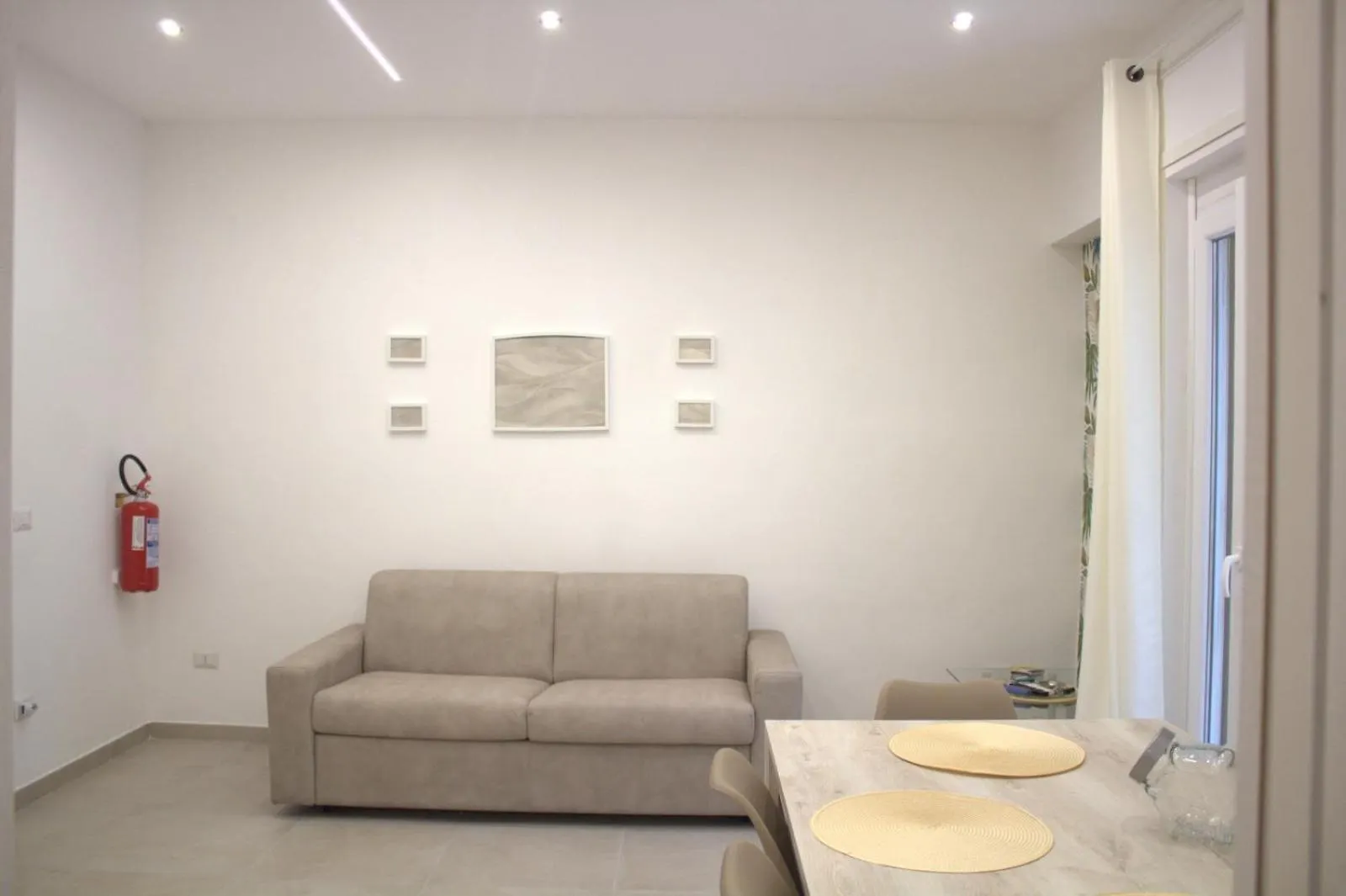 Vakantiehuis Realeborbonica-Intero Appartamento Con Ampio Terrazzino Portici